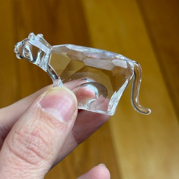 Retired Swarovski Crystal Lion Figurine - Picture 3 of 3